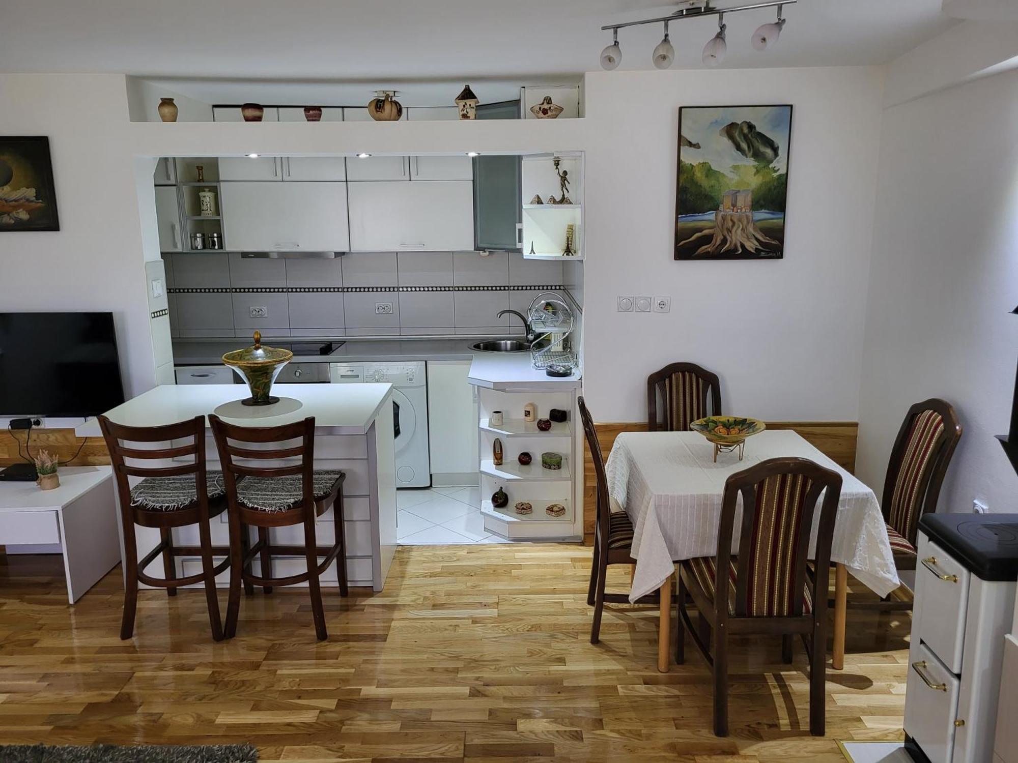 זבליאק Apartments Center Zoric מראה חיצוני תמונה